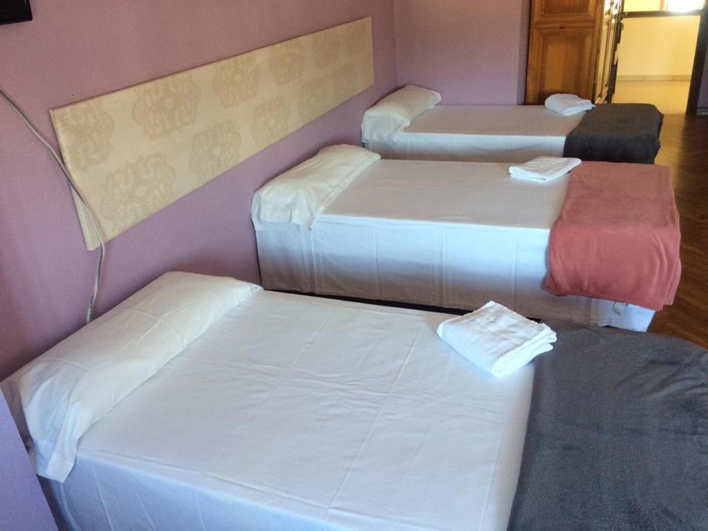 Albergue Hostal Telmo Туй Екстериор снимка